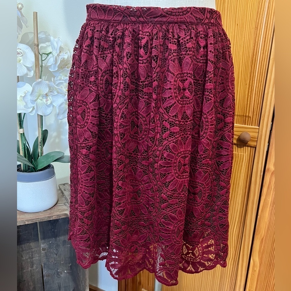 Xhiliration Medium Burgundy Red Lace Skirt Zip Holiday Formal Party - Picture 3 of 9